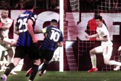 我羅勞塔羅，特寫鏡頭看勞塔羅外腳背彈射，烏爾比希回天無力