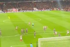 阿森納球迷：上次看到這么精彩的任意球還是在10分鐘前