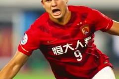 15亞冠決賽艾克森神轉(zhuǎn)身助廣州恒大封王，徐陽：博格坎普