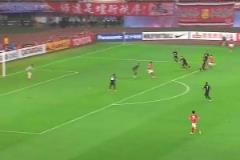 宣布退役！當年艾克森神級停球+轉(zhuǎn)身過人進球把我看高潮