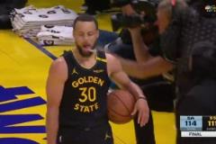 冰火兩重天！燈亮球進馬刺眾將瘋狂慶祝 庫里獨自抱著球落寞踱步