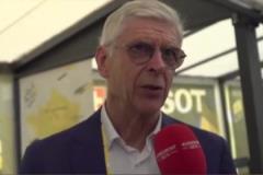 記者:你會花1.05億簽下賴斯嗎？ 教授:如果我有預(yù)算當(dāng)然愿意！