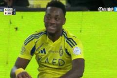 辣眼睛！C羅馬內配合送妙傳，杜蘭單刀打門離譜踢呲！