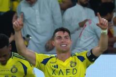 歷史級別的射術！多角度看C羅暴力凌空世界波直掛球門死角