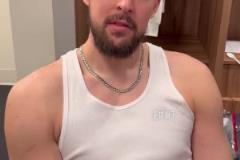 不怕，我們有臥底