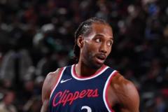 萊昂納德真今天真的硬啊