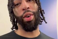 佩奇-布克斯成為WNBA狀元，加盟達(dá)拉斯飛翼！濃眉發(fā)視頻祝賀