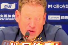 如何評價于漢超？斯盧茨基只用了這一個詞——他是傳奇