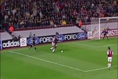 海布里之王！亨利的技術(shù)和身體也同樣是一流！