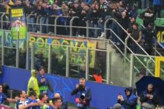 燃，一起感受國米拜仁眾將出場時梅阿查球場現(xiàn)場震撼氛圍