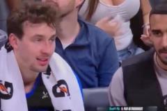 論球場視野，還得看小瓦格納……誒~剛剛小瓦說的什么來著