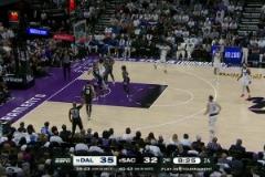 佛光普照克萊投進附加賽生涯首球，隨后第二記三分也跟著進！