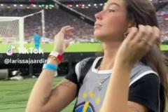 女球迷看見內馬爾驚喜不已