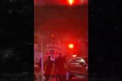 波波維奇在餐館突然暈倒 被擔架抬上救護車