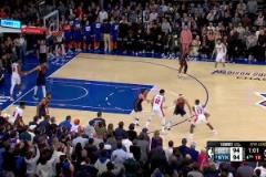 關鍵時刻還看黑總！施羅德末節最后時刻飚進奪命三分，真大心臟！