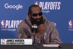 哈登：小卡沒有得到應有的贊譽！他過去只是因為一些自己無法控制的原因缺席比賽