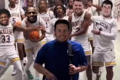 大比分扳成1-1！美媒P圖：三巨頭+布朗尼率隊慶祝勝利