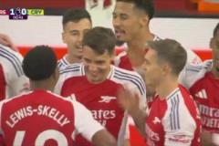 阿森納開場閃擊！厄德高任意球助攻，基維奧爾頭球破門