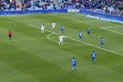 我就擅長這個！本澤馬的另一次經典底線過人助攻