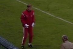 時光匆匆！范德薩在34年前完成的阿賈克斯生涯首秀