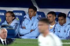 安帥發糖了？皇馬眾將場邊一起嚼口香糖