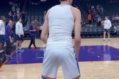 系列賽發(fā)揮出色！近距離看切特的熱身，三分手感真好??！