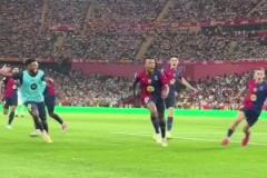 太刺激了！感受一下，孔德絕殺皇馬的現場原聲！