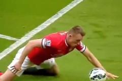 擊穿諾坎普，國米官推預熱歐冠：勞塔羅能否再次攻破巴薩城門