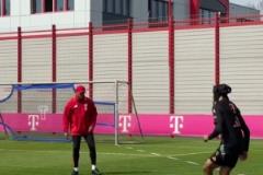 奧利塞：聽說你孔帕尼是世界級中衛(wèi)？我來會會你！