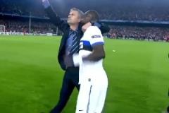 再相遇已過15年！國米晉級歐冠決賽，穆里尼奧在諾坎普狂奔