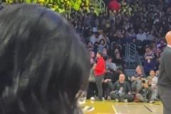 愛德華茲賽后球員通道模仿詹密夏普：Lakers in 5！