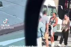 這么快就開啟度假模式！字母哥拖家帶口出現在紐約街頭