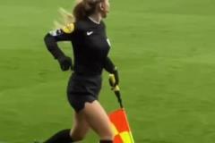 性感又瘋狂國米女球迷！凌亂的姿勢和衣服，這