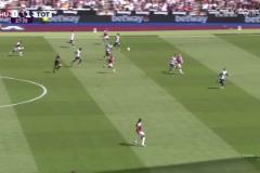 扳平比分！萬-比薩卡助攻 鮑恩小角度穿襠破門