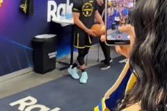 湖已干，船已翻，太陽也早已落山， 現只希望金州不要說晚安