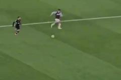 阿諾德的這個傳球我看了不下十遍！他是怎么做到的？