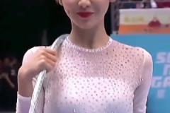 美娜穿上體操服無敵了，最美女主播應該沒爭議吧