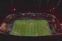 有錢真好！巴黎王子公園球場這煙花可太炫目了！