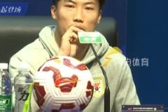 泰山隊主場迎戰浙江隊，崔康熙評價王鈺棟