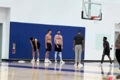 時(shí)差+高強(qiáng)度訓(xùn)練三天，感覺楊瀚森體力有點(diǎn)頂不住了……