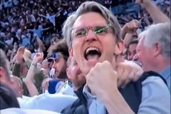 球迷：就說厄德高你最近“臥底”表現，原來是叛變死敵熱刺了