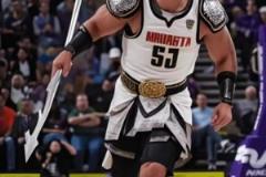 登哥牛逼！網友把戈登P成呂布 果然一點違和感都沒有