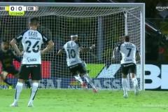 尷尬！德佩巴甲秀勺子點球射丟，還與對手起爭執！