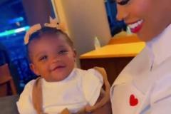 看看愛德華茲的小女兒，不得不感嘆華子的基因太強大了！！！