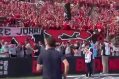 破案了，索默驚天神撲背后原來有藍黑太子爺護體