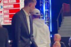 弗拉格 nba選秀抽簽現場，看得出來有點小緊張