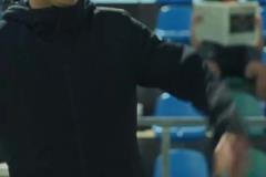 場(chǎng)上全是佩德里！佩德里最新球鞋廣告：驢指導(dǎo)上線了？