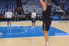 系列賽命中率39.1%！約基奇天王山賽前熱身練習中投