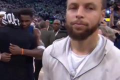 拔劍四顧心茫然！庫(kù)里賽后獨(dú)自徘徊在人群中目光迷離