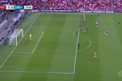 奪回爭冠主動權！埃因霍溫4-1勝赫拉克萊斯殺回榜首！